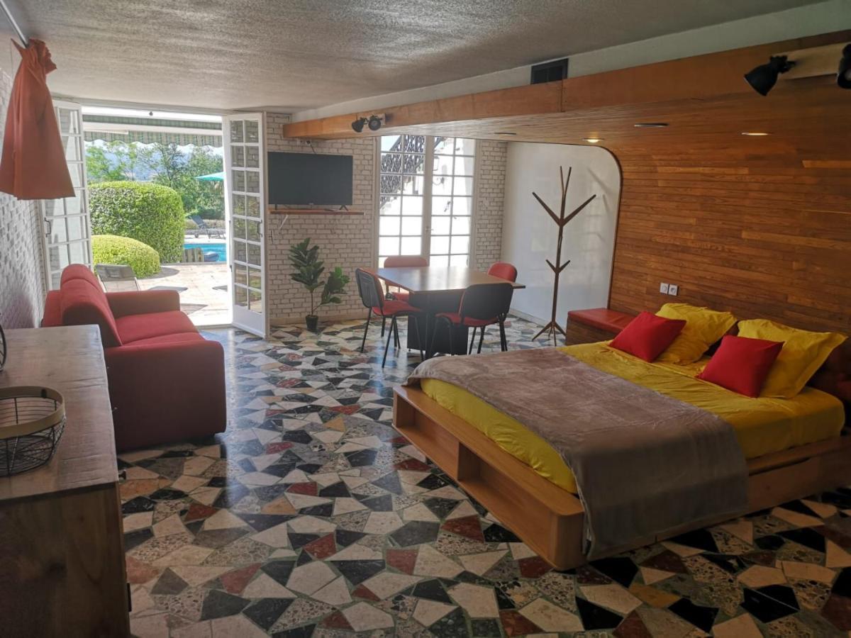 Chateauneuf-de-Galaure Bellevue B&B 외부 사진